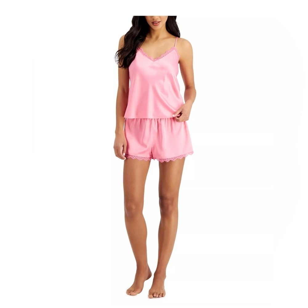 NWT I.N.C. INTERNATIONAL CONCEPTS
Lace-Trim Pajama Set